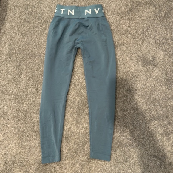 NVGTN stone blue sport seamless leggings - Picture 3 of 3